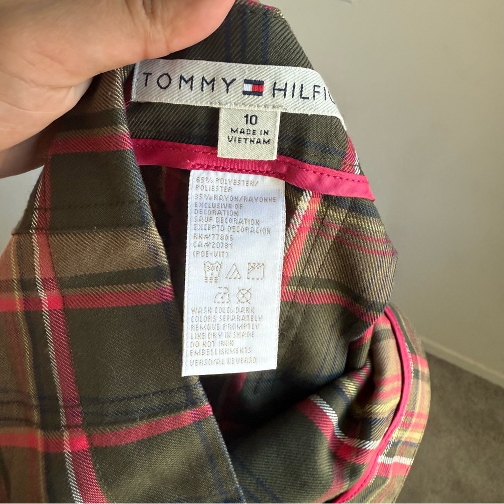 NWOT TOMMY HILFIGER PLAID OLEATED MINI SKIRT - Picture 4 of 4